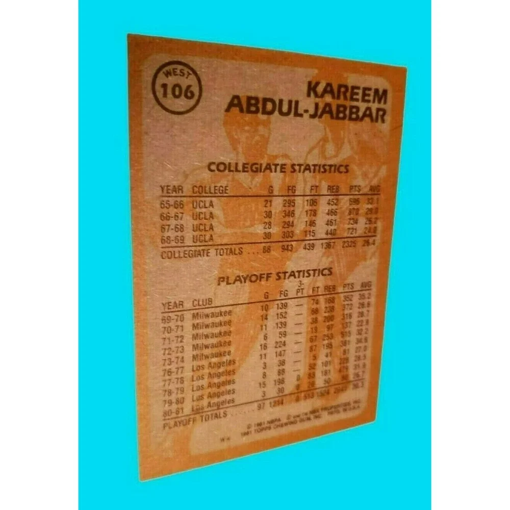 1981-82 Topps KAREEM ABDUL-JABBAR Basketball Card #106 Los Angeles Lakers HOF